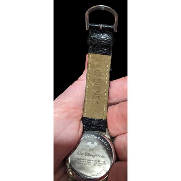 Special Edition Mickey Christmas Watch main image 6